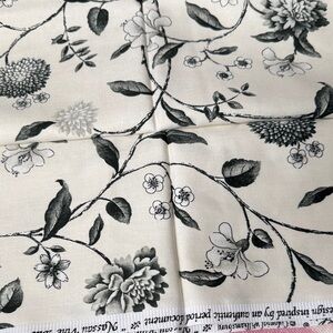 Black & White Nassau Vine Williamsburg decor fabric 1 7/8 yd by 54” interior